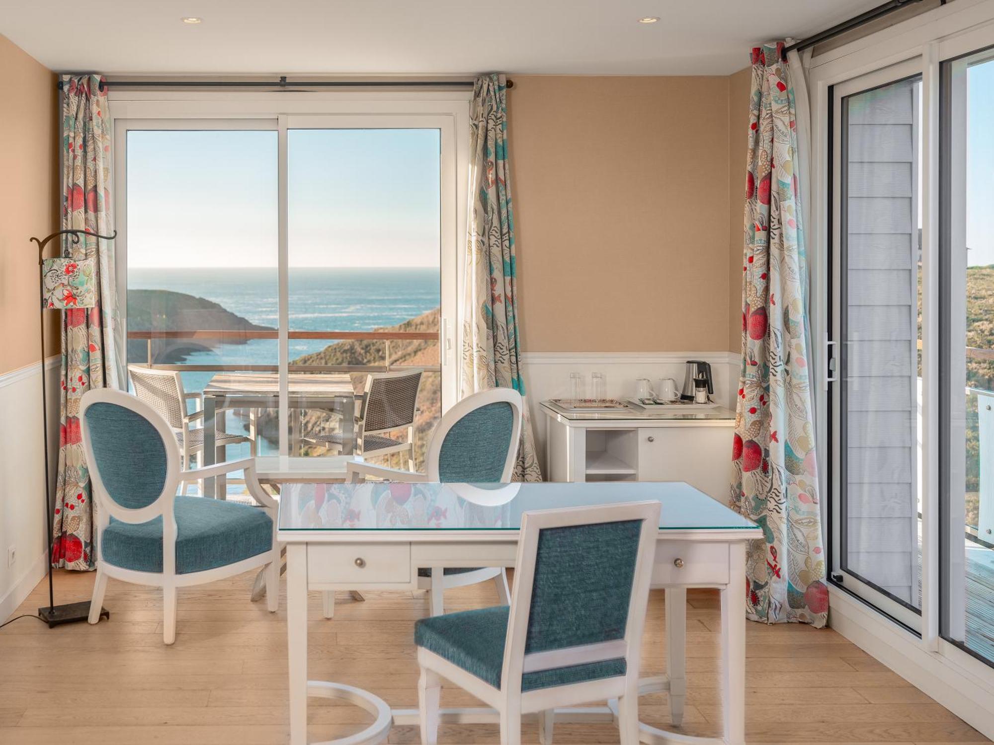 Castel Clara Thalasso & Spa Bangor Bagian luar foto
